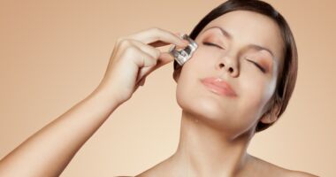 Ice Cube Facial For Magical Results - Beauty By Shweta